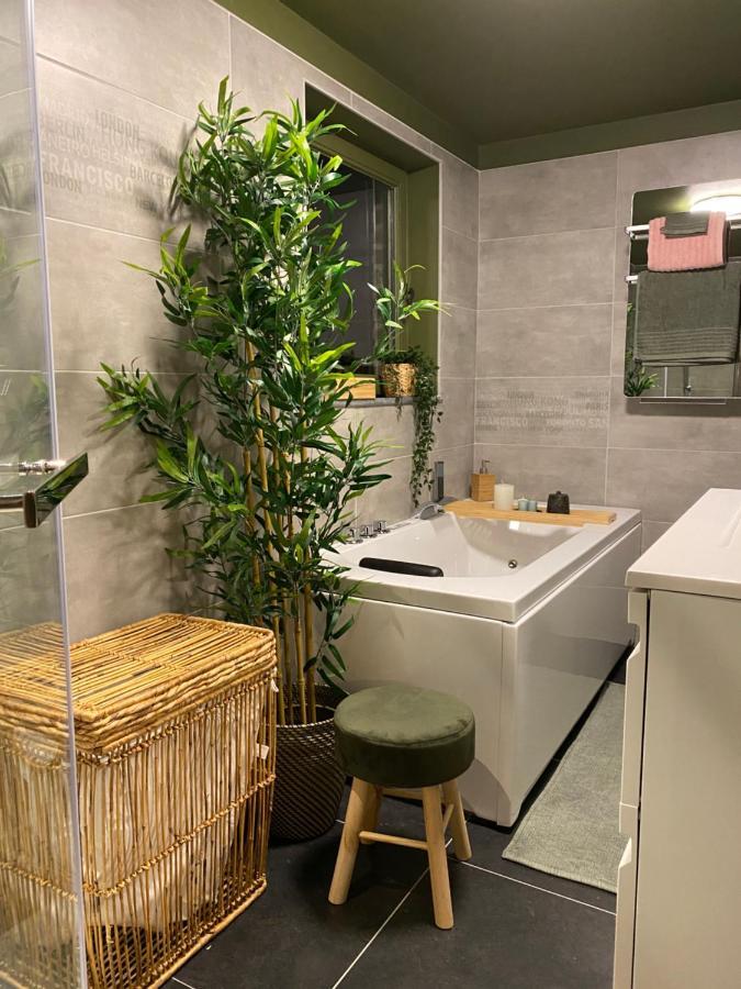 那慕尔Maisonnette Les Garages别墅 外观 照片